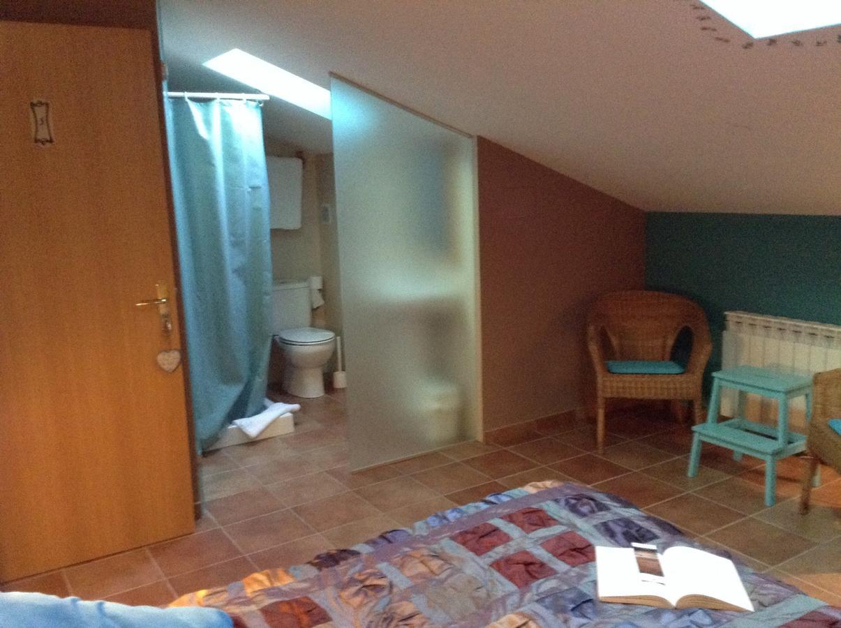 Hostal Camino Del Perdon Uterga Ngoại thất bức ảnh